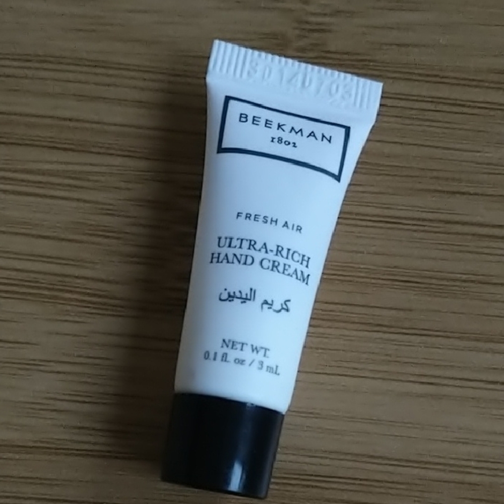 Beekman 1802 White Ultra-Rich Hand Cream Tube